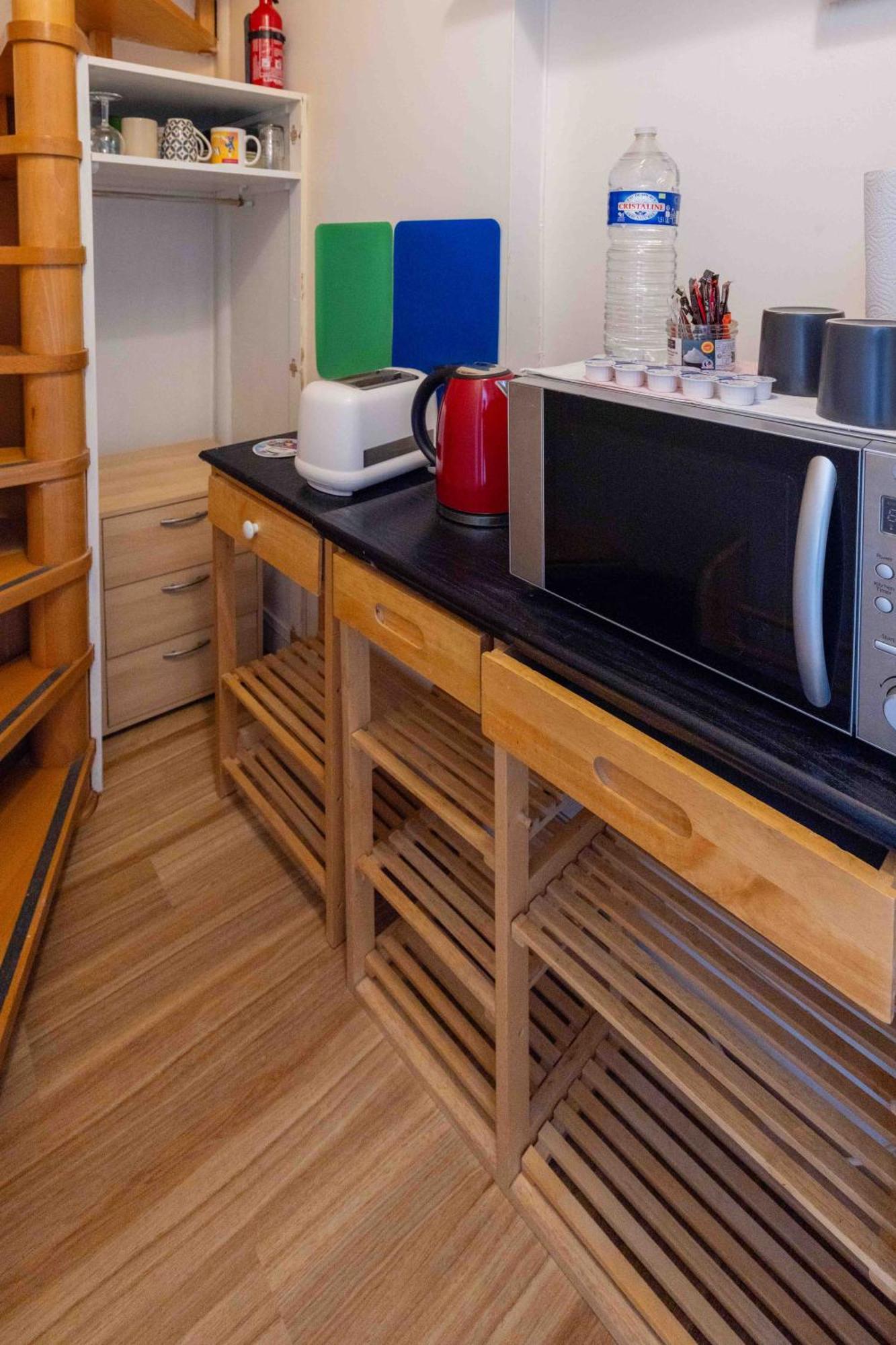 Well Located Apartment In Paris Extérieur photo